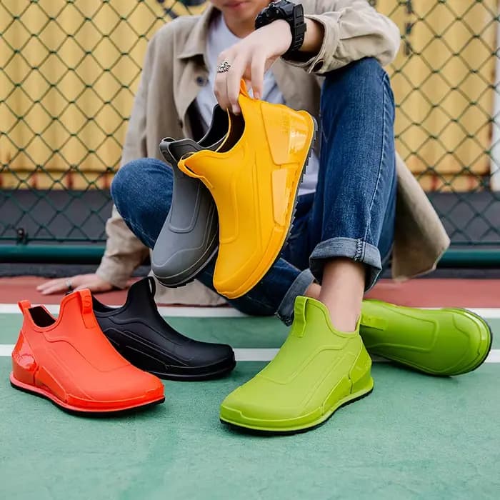 Nouvelles bottes de pluie tendance pour hommes, bottes de pluie courtes antidérapantes, chaussures en caoutchouc imperméables, bottes d'eau courtes d'été