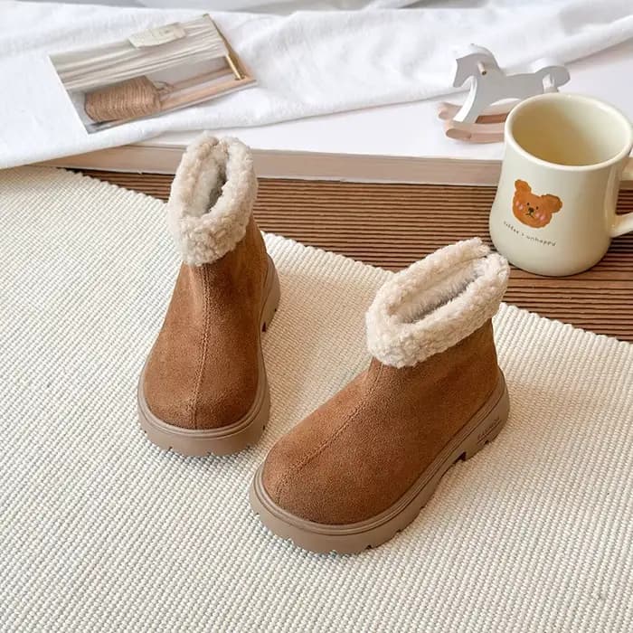 Bottines d'hiver classiques pour enfants, bottines d'école pour filles, en peluche chaude, à la mode, à plateforme Simple, en coton, nouvelle collection 2025