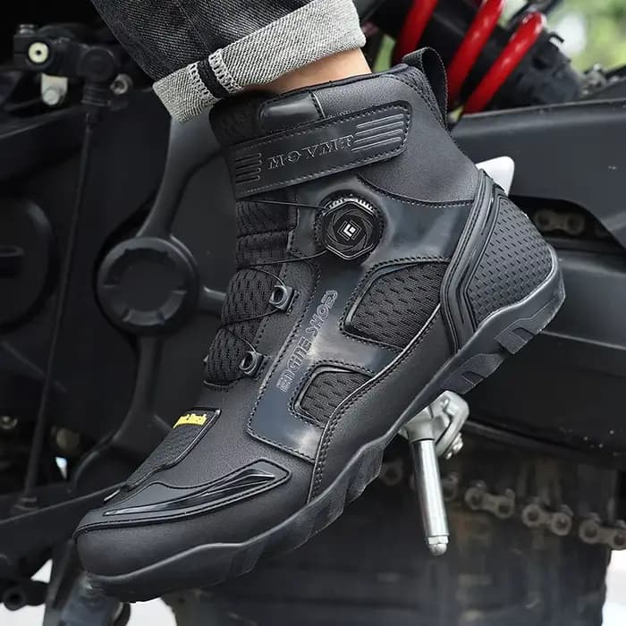 Nouvelles bottes de moto hommes en cuir Motos respirant anti-dérapant résistant à l'usure