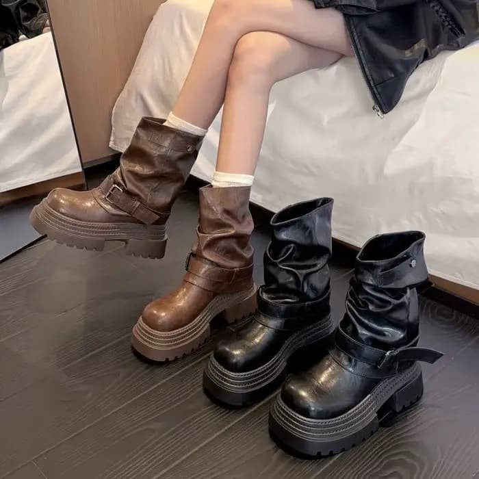 Bottes courtes pour femmes de style punk