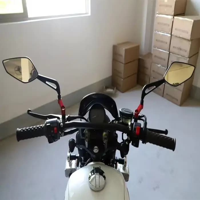 Extension d'entretoises de rétroviseur de moto