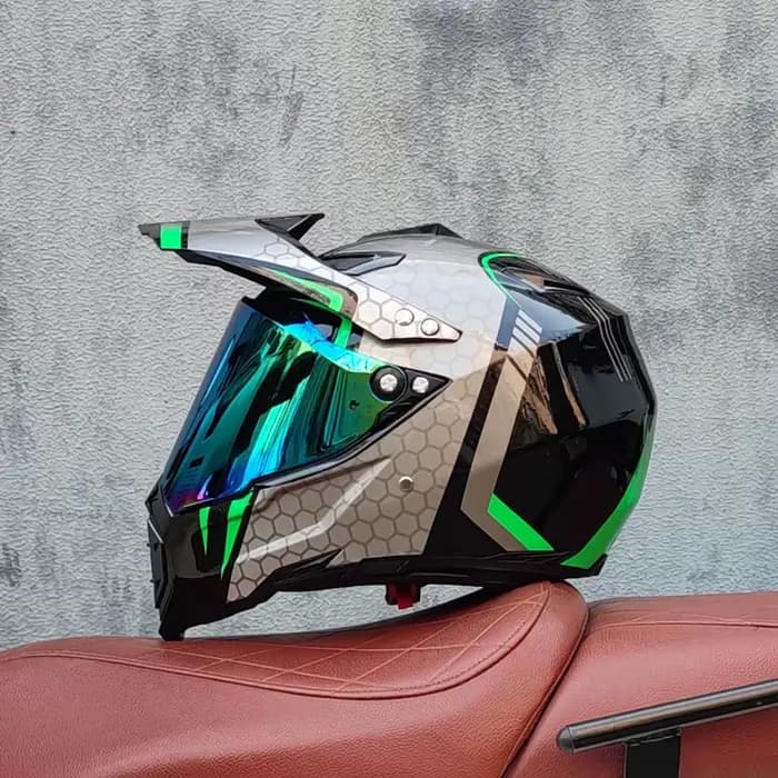 Casque de moto tout-terrain