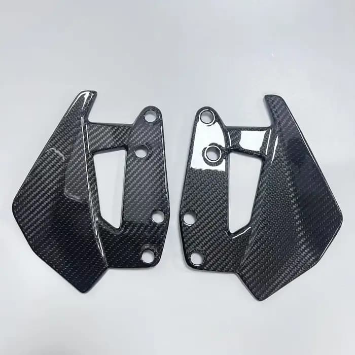 Déflecteur de vent latéral en fibre de carbone pour moto BMW R1300GS R 1300 GS