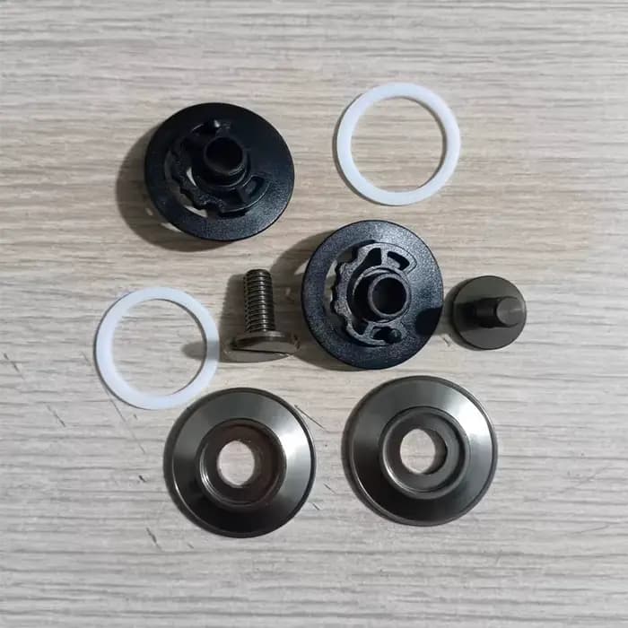 Visière de casque TORC T137/T9 transparente/noire anti-buée/noire légère anti-buée/argentée anti-buée