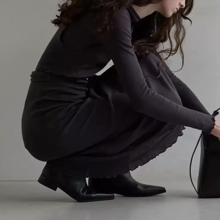 Bottines Chelsea à bout carré, bottes de moto à talon bas pour femmes, bottes mi-mollet rétro en cuir noir, chaussures à talon.