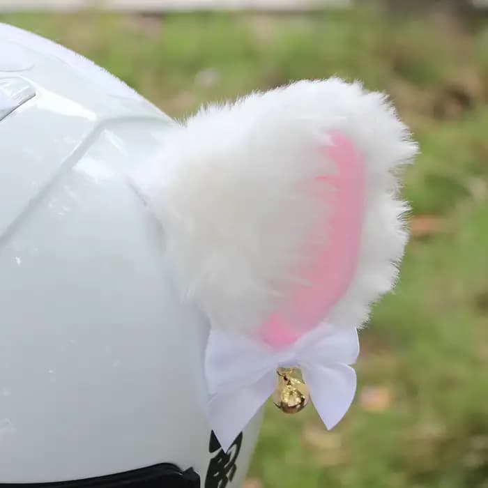 Casque de moto en peluche