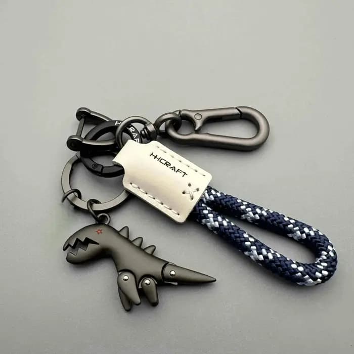 Accessoires de décoration de moto et porte-clés de voiture