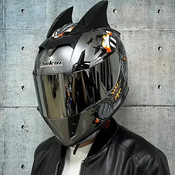 Casque intégral moto