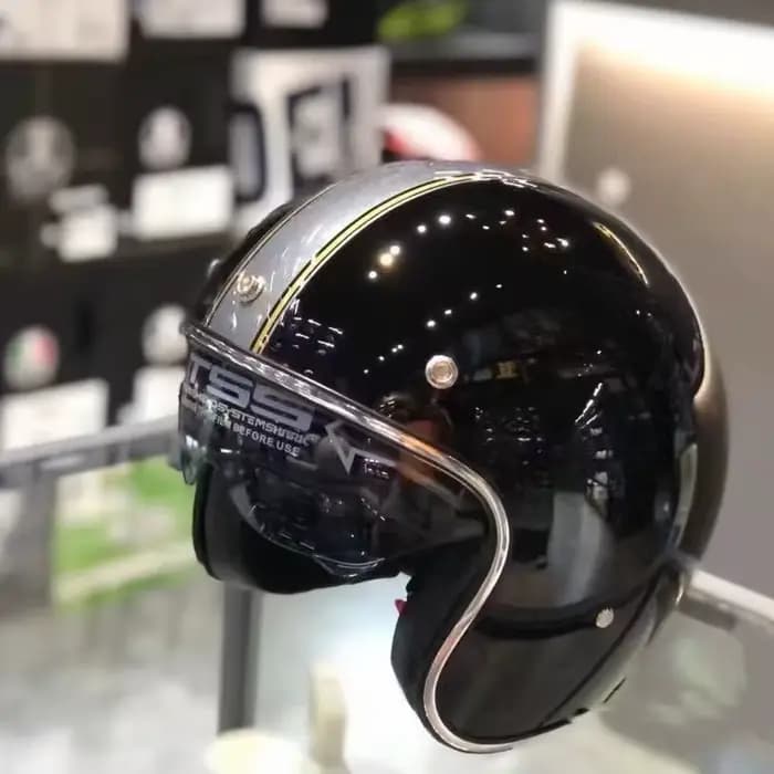 Casque de moto vintage