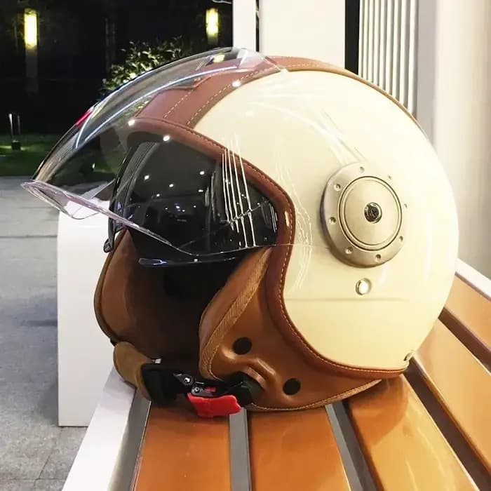 Casque de moto électrique pour touristes