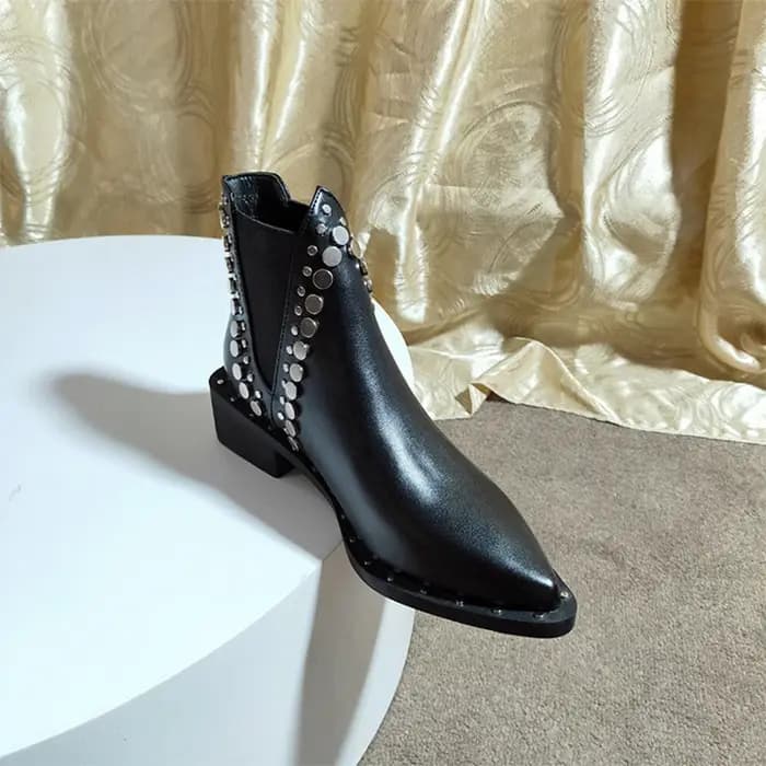 Bottes de moto pointues à rivets pour femmes, bottes mi-hautes en cuir pour dames, bottes de style britannique, talon optique, mode automne, nouveau