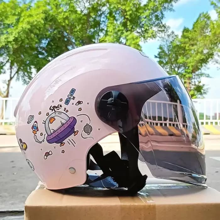 Casque pour enfants garçons et filles été moto électrique demi-casque bébé chapeau batterie voiture