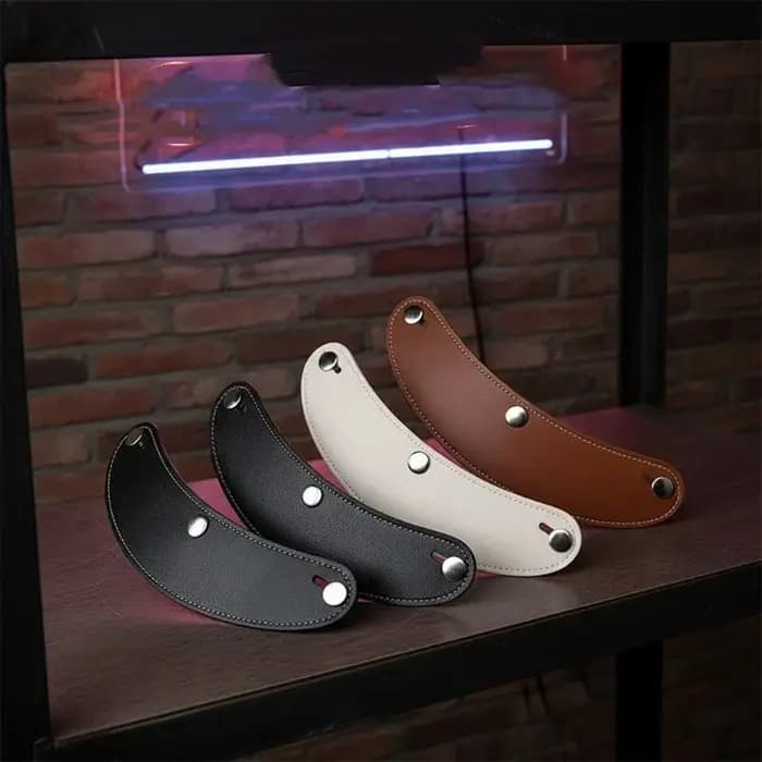 Visière de casque rétro à 3 broches en cuir amovible pour scooter, moto, casque de moto, pare-brise rabattable, protection contre la pluie et le soleil.