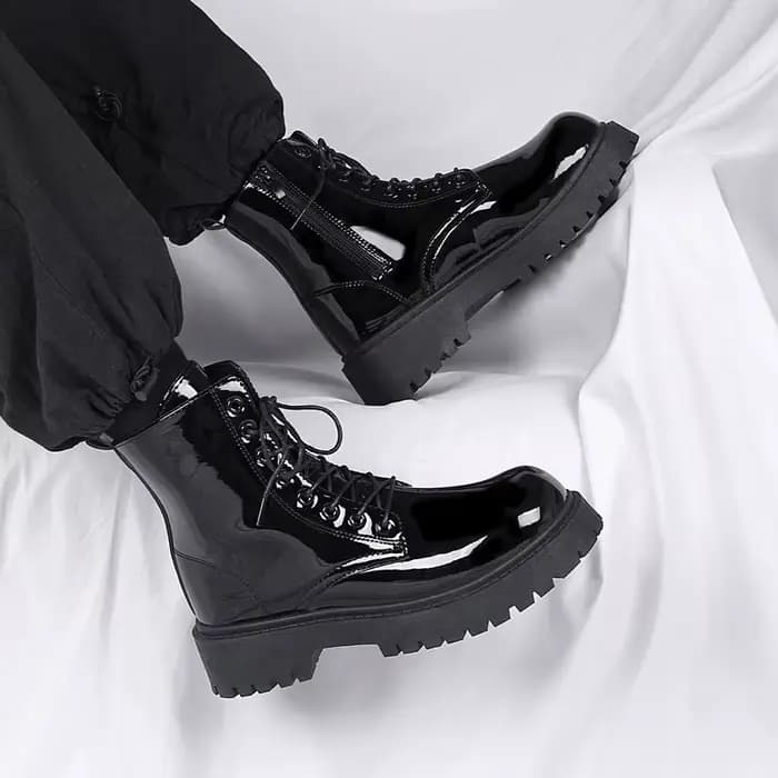 2025 nouveaux hommes noir en cuir verni Style britannique moto botte Couple extérieur haut