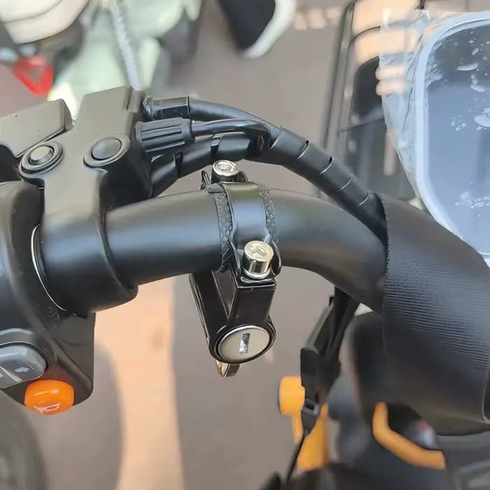 Verrou de sécurité antivol pour casque de moto