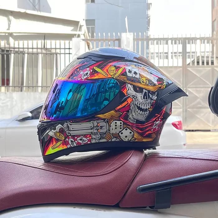 Casque intégral de moto classique Four Seans