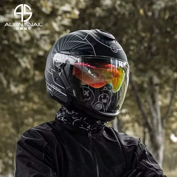 Casques de moto Alien Snail
