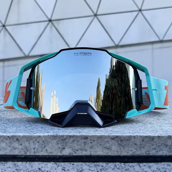 Lunettes de moto avec lentille HD