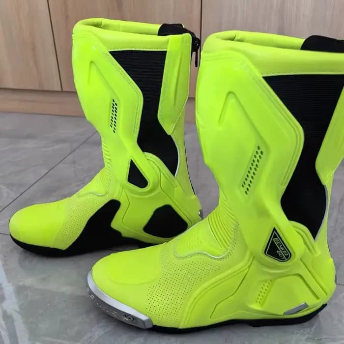 Bottes de moto perforées respirantes BENKIA SH-208