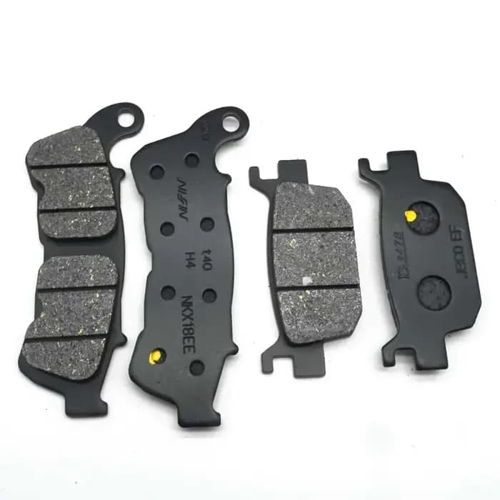 Plaquettes de frein avant et arrière de moto