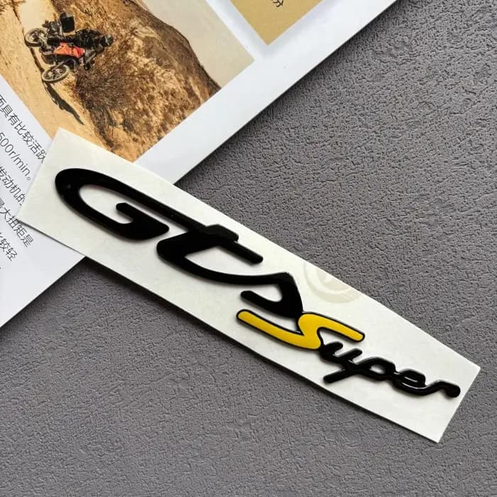 Adhésif souple 3D pour moto